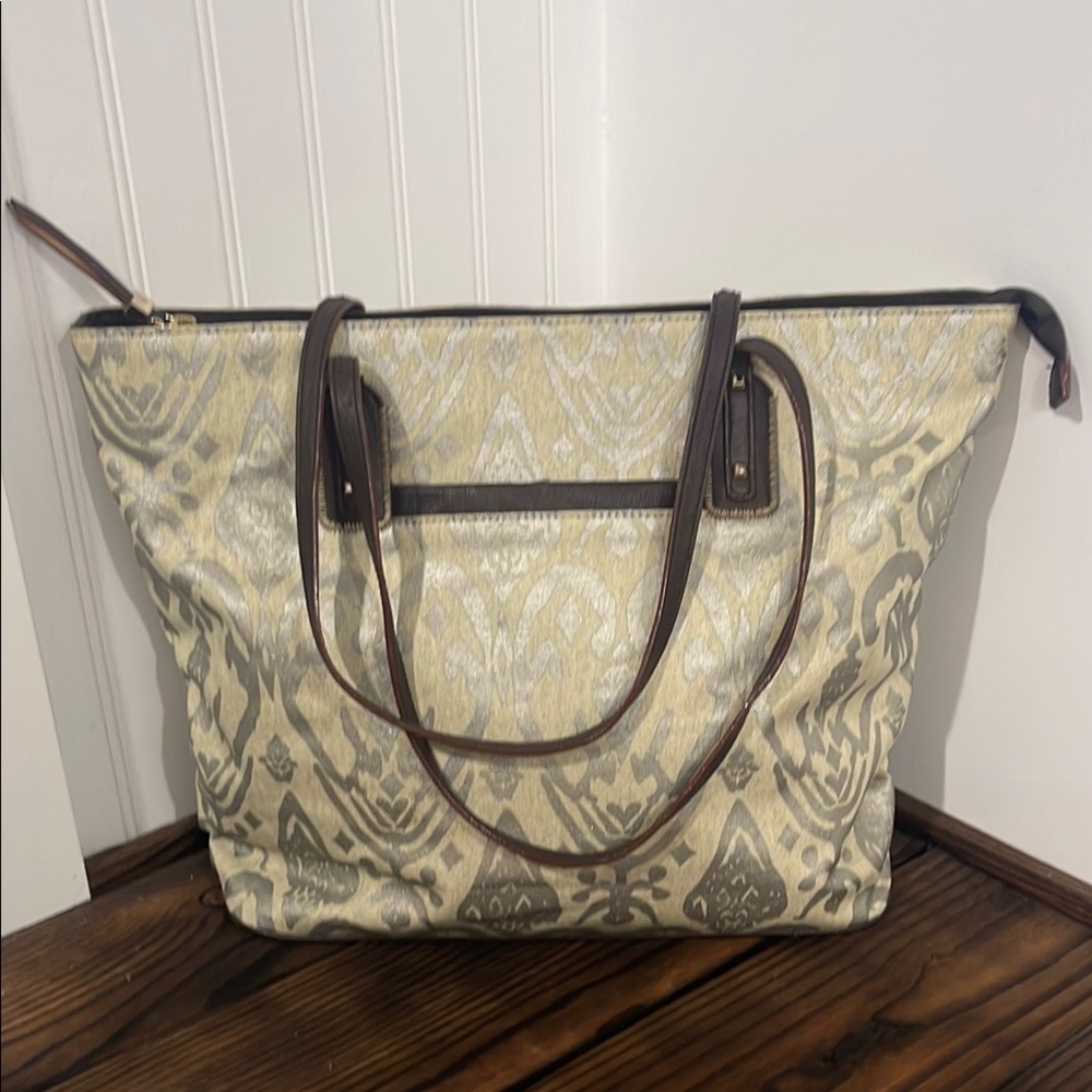 Stella and Dot Cream and Brown Tote Bag